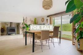 Detached Country House with Open View