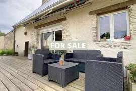 Detached Country House with Open View