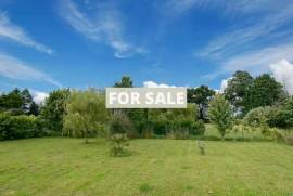Detached Country House with Open View