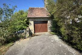 Detached Country Longere Style House with Outbuilding