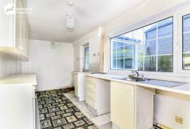 4 bedroom, Detached bungalow for sale