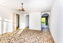4 bedroom, Detached bungalow for sale