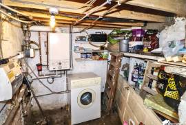 2 bedroom, End of terrace house for sale
