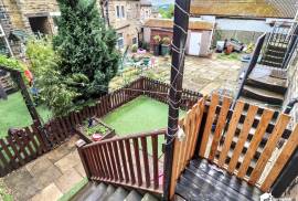 2 bedroom, End of terrace house for sale