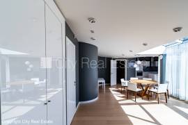 Apartment for sale in Riga, 154.00m2