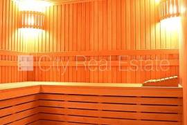 Detached house for rent in Jurmala, 450.00m2