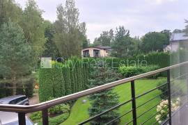 Detached house for rent in Jurmala, 450.00m2