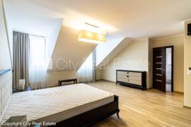 Apartment for sale in Riga, 260.10m2
