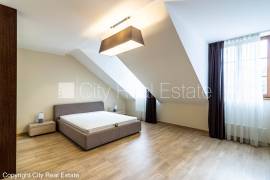 Apartment for sale in Riga, 260.10m2
