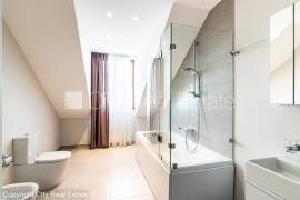 Apartment for sale in Riga, 260.10m2