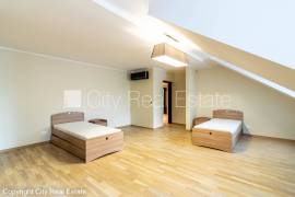Apartment for sale in Riga, 260.10m2