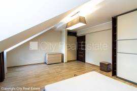 Apartment for sale in Riga, 260.10m2