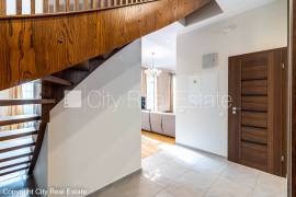 Apartment for sale in Riga, 260.10m2
