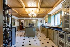 Apartment for rent in Jurmala, 190.00m2