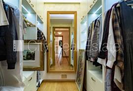 Apartment for rent in Jurmala, 190.00m2