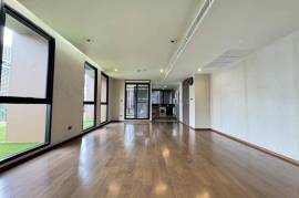 The Hudson Sathorn 7- Luxury Large Three Bedrooms Condo for Sale Can walk to BTS Chong nonsi BTS.