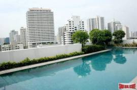 49 Plus 2 - Spacious Top Floor One Bedroom Condo with City Views in Thong Lo