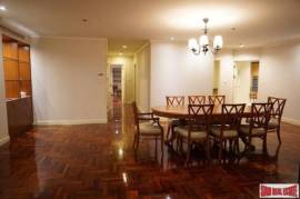 Kallista Mansion - Large Luxury Three Bedroom + Maids Room in Well Maintained Nana Property - Pet Friendly!