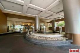 Kallista Mansion - Large Luxury Three Bedroom + Maids Room in Well Maintained Nana Property - Pet Friendly!