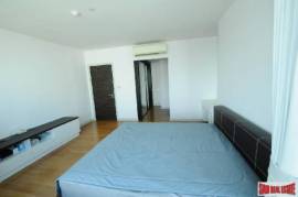 Watermark Chaophraya River - Three Beds Three Bath Condo With Spectacular Views Of Bangkok And Chao Phraya River For Sale.