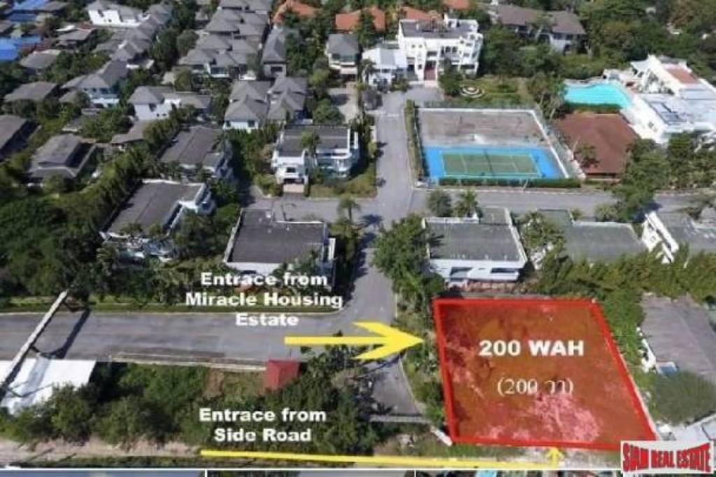 800 Sqm of Residential Land for Sale in Chaengwattana