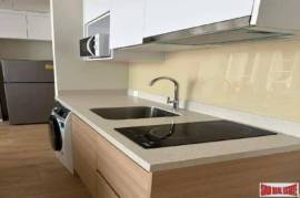 Noble Around 33 - Stylish 2-Bed Condo, Prime Phrom Phong Location