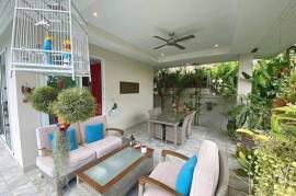 Lovely 3 Bed 2 Bath Pool Villa For Sale at Woodlands