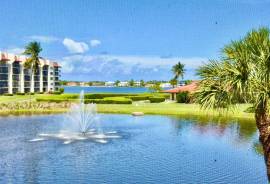 102 Half Moon Circle F2, Hypoluxo, FL 33462