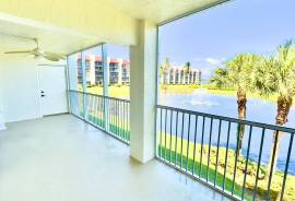 102 Half Moon Circle F2, Hypoluxo, FL 33462