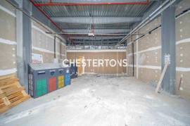 Busy Intersection, Ideal for F&B, 300 Parking