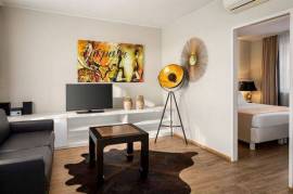 Penthouse-Erlebnis: Luxushotel in Graz mit schönem Balkon