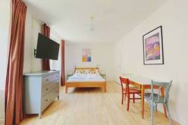 Gorgeous suite with nice city view