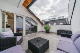 100sqm with terrace - 3 Bedrooms - AC