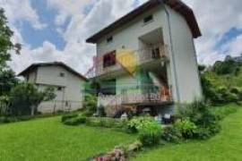 3-Storey House ready to move in, mountain View Etropole 160m²