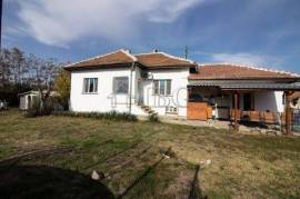 2-bed fully renovated house with sunny garden in Ovcha Mogila