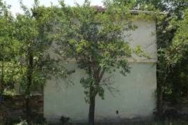 Old rural house with spacious yard and great location in a village near forests, mountains and big rivers 45 km away from Vratsa, Bulgaria Pay Monthy