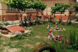 house is for sale in Northeastern Bulgaria, the center of the village of Kaynardzha, Kaynardzha municipality, Silistra region