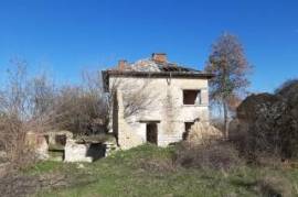 Old country house with land and nice views situated in Vratsa