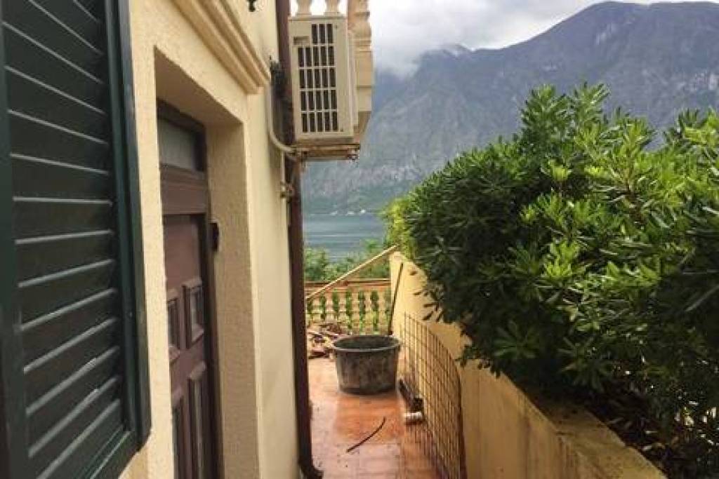Excellent 3 Bed Apartment For Sale In Olive Village Prcanj