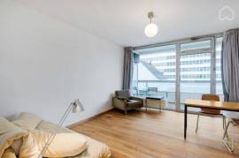 Bright, quiet and fully equipped apartment with large balcony in the center of Cologne (near Stadtgarten)