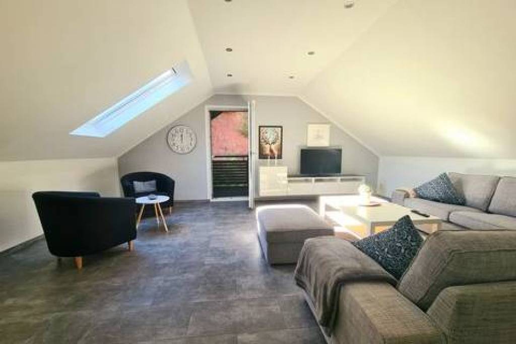 Classic Apartments - Apartment 6