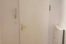 Charming and well-maintained furnished 1.5-rooms apartment with separate kitchen, terrace, garage and internet in Wiesbaden-Southeast
