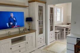 Gorgeous and awesome flat near school