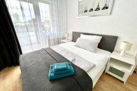 Cozy, Bright Down-town Kaiserslautern Apartment