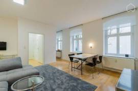 Super zentrales, komplett ausgestattetes 2-Zimmer-Apartment Nähe Hackesche Höfe in Berlin-Mitte