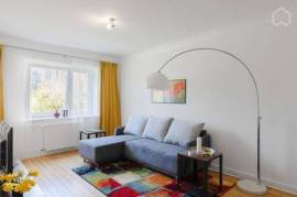 Gemütliche Wohnung mit Wohnküche und Holzdielen