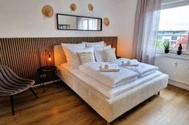 STAYTONA | balcony | air conditioning | Wi-Fi | 2 workstations | near Frankfurt