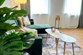 Stylish Korni flat in the heart of the city