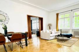 Luxury Apartment in nice Location