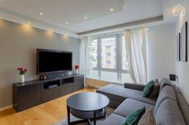 Modern & well equipped apartment with balcony in a quiet location